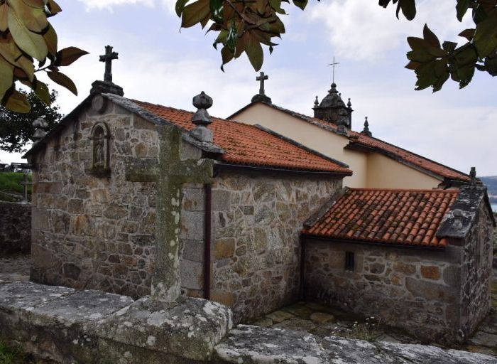 Iglesia Santiago de Ameixenda