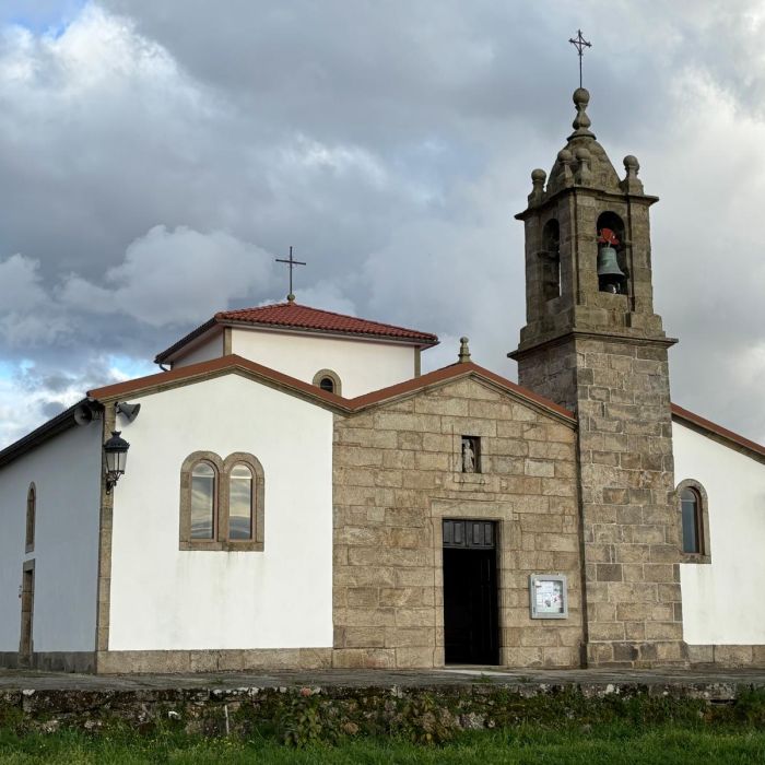 Iglesia Santa Baia de Brens